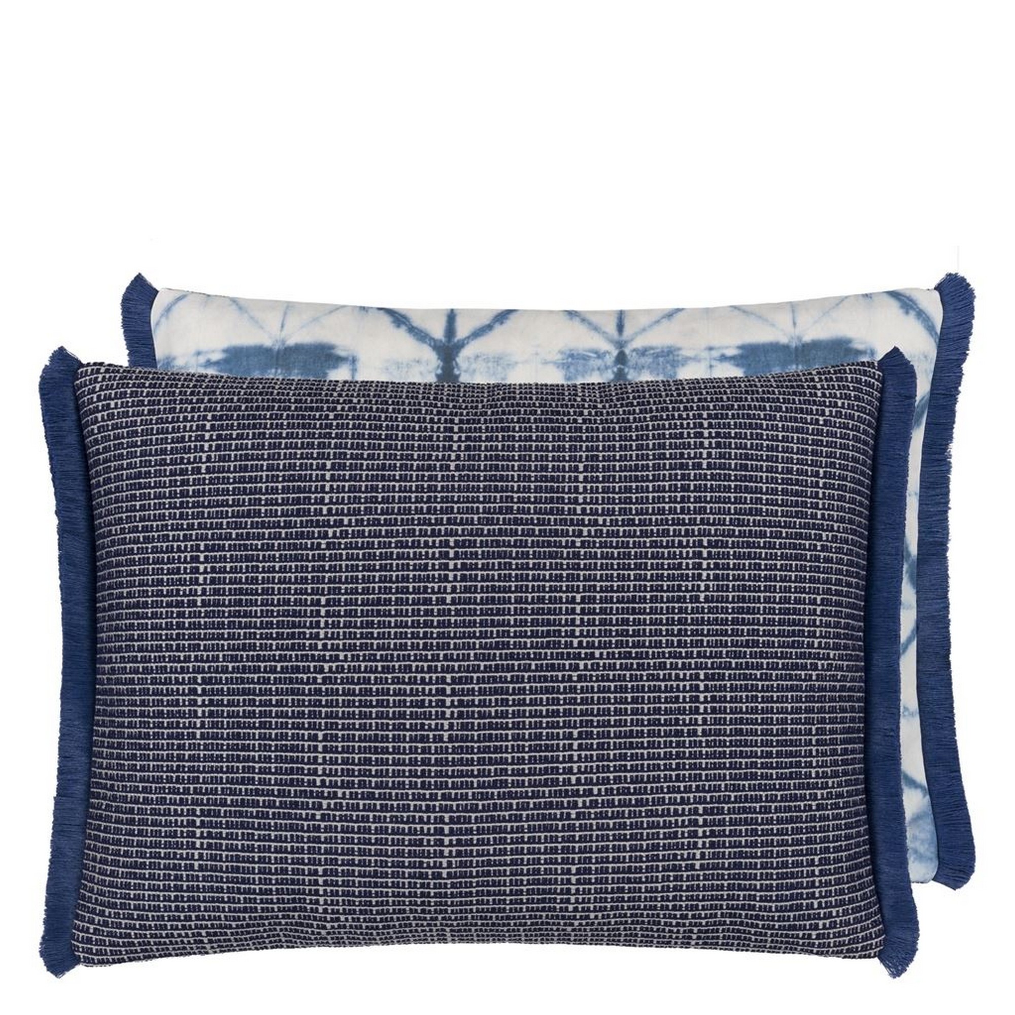 Pompano Indoor Outdoor Cushion By Designers Guild In Indigo Blue